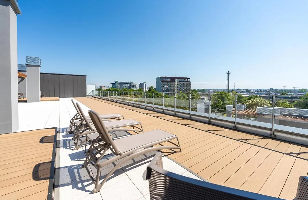 Apartamenty Fenomen - Premium Park & Sea, Nadmorskie Tarasy Free Parking, Swimming Pool, Sauna And Other!-1