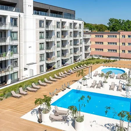 Apartamenty Fenomen - Premium Park & Sea, Nadmorskie Tarasy Free Parking, Swimming Pool, Sauna And Other!-3